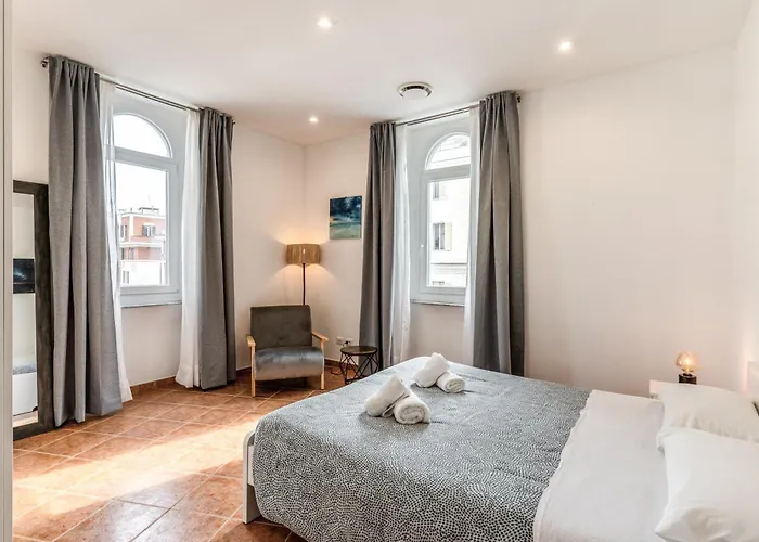Appartement V E N E R E