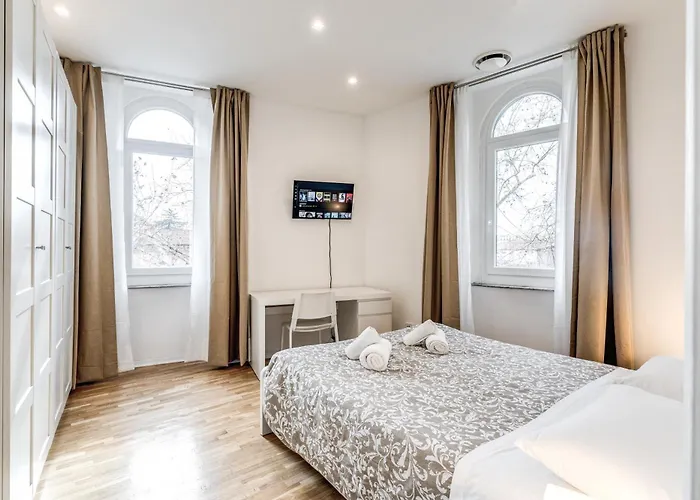V E N E R E Appartement *