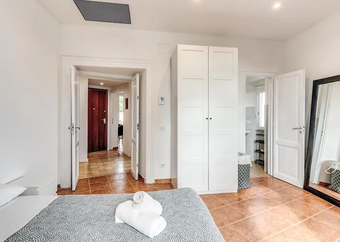 Appartement V E N E R E *
